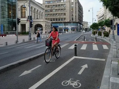 Pistele de biciclete sunt insuficiente pentru nevoile Capitalei/Foto: 4tunning.ro