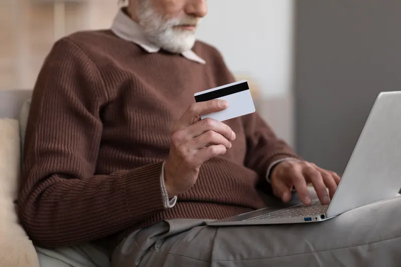 Pensionar &icirc;ngrijorat la pensie - Foto: Freepik