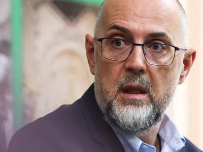 EXCLUSIV Ce măsuri fiscale vrea Kelemen Hunor: Aş creşte TVA la 21%, aş lărgi baza de impozitare la CASS şi aş tăia toate privilegiile