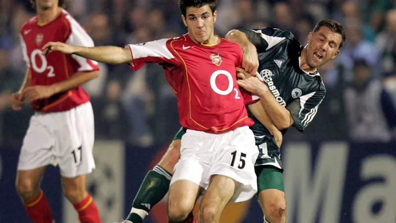 Ce fotbalist român a jucat în Liga Campionilor, și-a pierdut averea și a „sfârșit” șofer de TIR? - Foto: Profimedia Images/ Imagine cu caracter ilustrativ