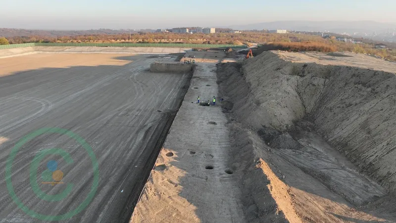 Oseminte din epoca preistorică au fost descoperite pe șantierul Spitalului Regional de Urgențe Iași Foto: Facebook/Agenției Naționale pentru Dezvoltarea Infrastructurii în Sănătate