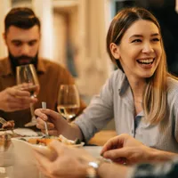 Rutina de seară cu beneficii uimitoare pentru sănătate, la îndemâna oricui. Ce să faci după cină - Foto: Freepik (Imagine cu rol ilustrativ)