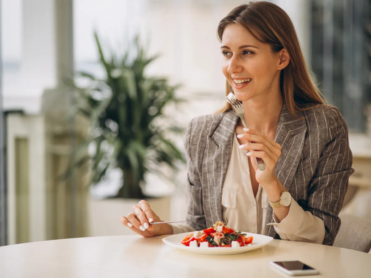 Fructele care te protejează de cancerul de colon. Un doctor spune cum să îți menții intestinul sănătos