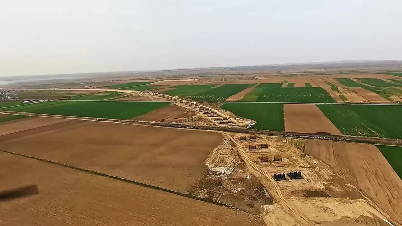 Autostrada A7: Guvernul se laudă cu 600 mil. € de la BEI, lucrările merg cu 1,5%/lună în loc de 5% - Foto: Facebook/Asociația Pro Infrastructură