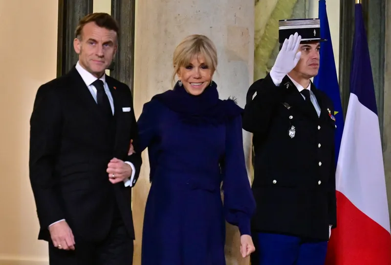 Emmanuel și Brigitte Macron - Foto: Profimedia Images