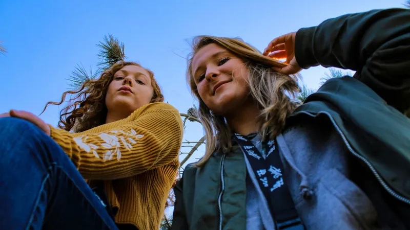 Unde vor avea în curând acces gratuit elevii. Există şi o categorie de elevi din afară - Foto: Unsplash / Adam McCoid