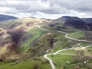 Cel mai scump drum judeţean din România, 73 milioane €, trebuie refăcut. Nu s-a respectat un aviz - Foto: itinerant.ro