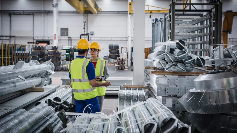 România, pe locul 3 în UE la creșterea prețurilor producției industriale în 2022. / Foto: Profimedia