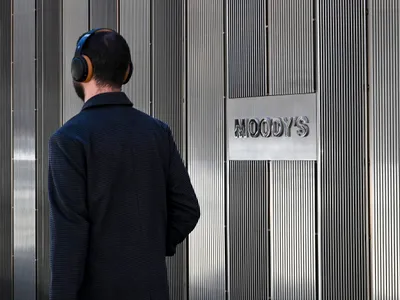Moody’s apreciază măsurile de austeritate luate de Guvern. Dar trage un semnal de alarmă pentru 2026 - Foto: Profimedia Images
