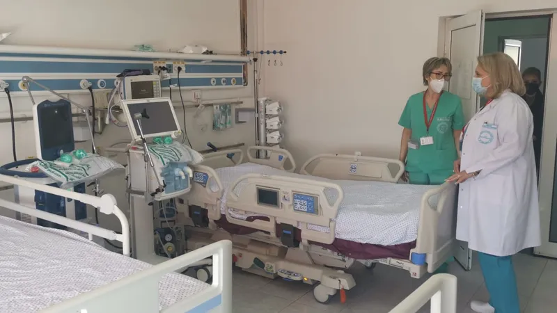 Spitalul Militar Central din București a operaționalizat o nouă secţie ATI COVID-19 cu 14 paturi. / Foto: Ministerul Apărării, Facebook