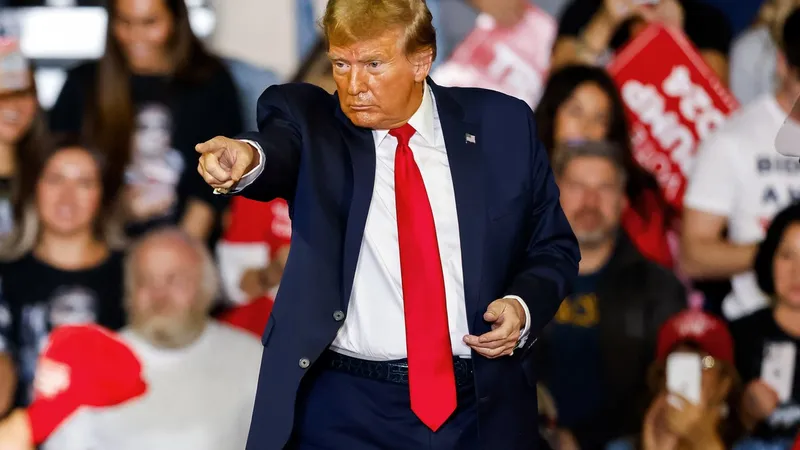 Trump spune că va încuraja Rusia să atace orice țară NATO: "NU, nu v-aș proteja. Trebuie să plătiți" - Foto: Profimedia images
