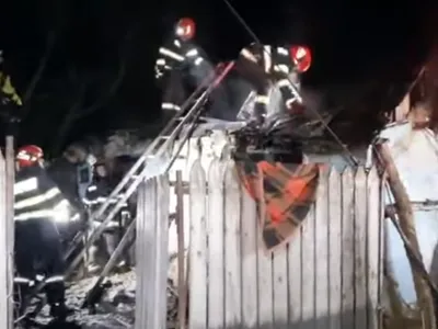 Doi oameni au murit după ce un incendiu devastator le-a cuprins întreaga locuință - FOTO: YouTube/Ziaruldeiasi