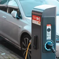 Tanczos Barna: România va avea 18.000 de staţii de încărcare pentru vehiculele electrice/FOTO: Unsplash