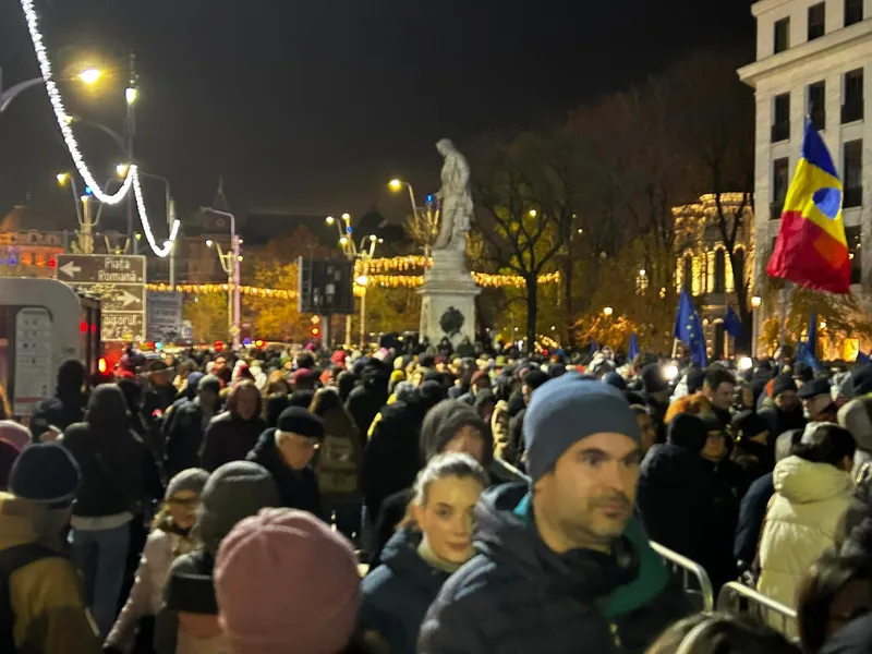 Victor Rebengiuc și Oana Pellea în fruntea unui miting istoric pro-Europa! 35 de ani de la Revoluție: FOTO - Newsweek(imagine cu rol ilustrativ)