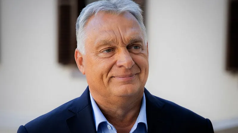 Maghiarii s-au săturat de Viktor Orban, prietenul lui Putin, şi vor să-l voteze pe rivalul lui - Foto: Facebook/Viktor Orban
