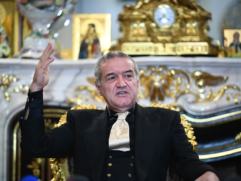 Becali îl detonează pe Simion: „Primește ordine de la un general din Cluj și o structură din Viena” - Foto: Profimedia images