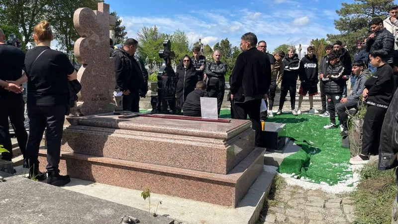 Costel Corduneanu, înmormântat lângă Ion Creangă și Mihail Kogălniceanu. Foto: Ziarul de Iași