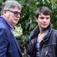 Mario Iorgulescu, alături de tatăl său, președintele LPF, Gino Iorgulescu. FOTO: gsp.ro