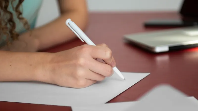 Bacalaureat 2025. Elevii susțin, miercuri, proba obligatorie a profilului, la Matematică sau Istorie - Foto: Freepik (Imagine cu rol ilustrativ)