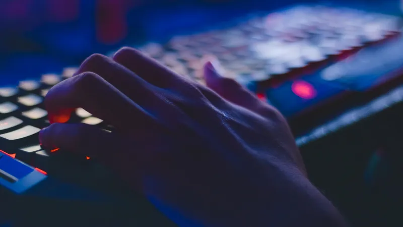 Conturile de Twitter și YouTube ale Armatei UK, sparte de hackeri. / Foto: pexels.com