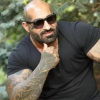 Ce manevră i-a făcut interlopul Stripăru unui comisar șef de la închisoarea în care e deținut Foto: Facebook