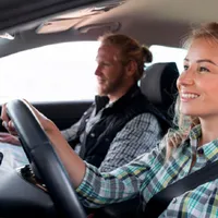 Amendă de peste 1.300 de lei pentru șoferii care fac această manevră în trafic. Rămâi și fără permis - Foto: Freepik (rol ilustrativ)