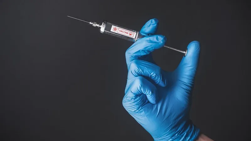 Alertă de virus periculos. A fost descoperit în apele uzate. România este vulnerabilă - Foto: Pixabay/Ghinzo