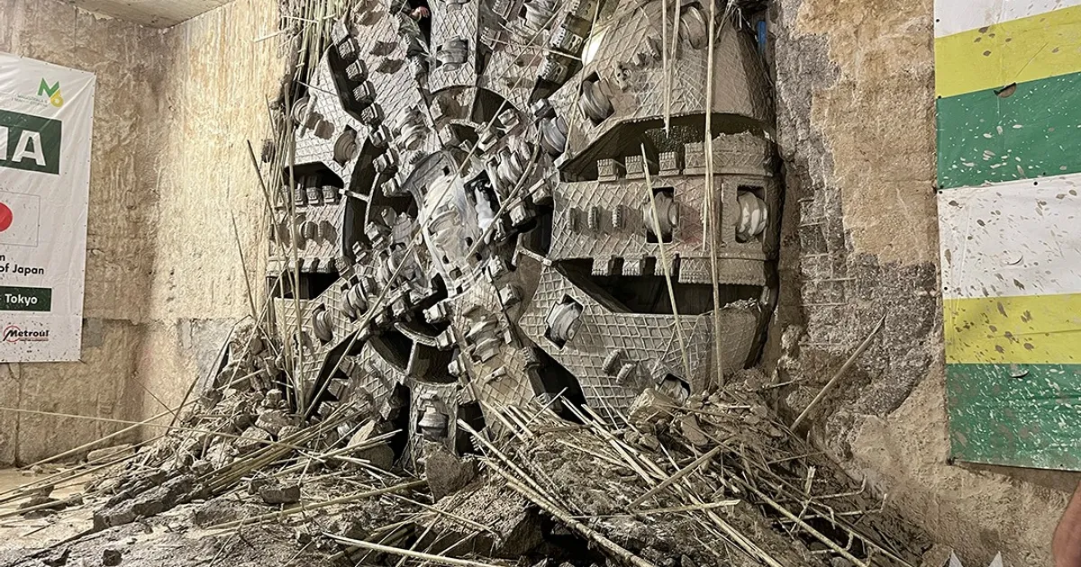 Metrorex anunţă că a fost finalizat al doilea segment de tunel dintre ...