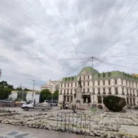 Monumentul „bolovanilor” din Iași - Foto: Ziarul de Iași