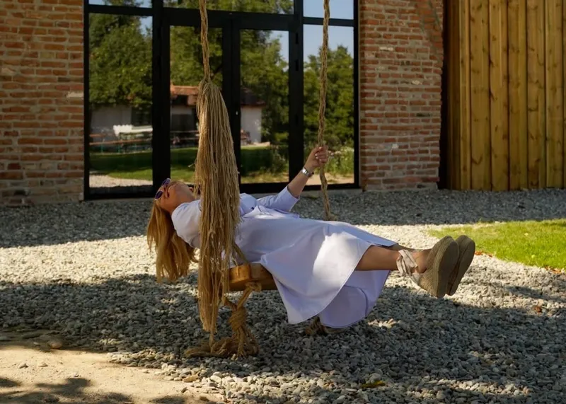 Andreea Esca - Foto: Facebook / Andreea Esca