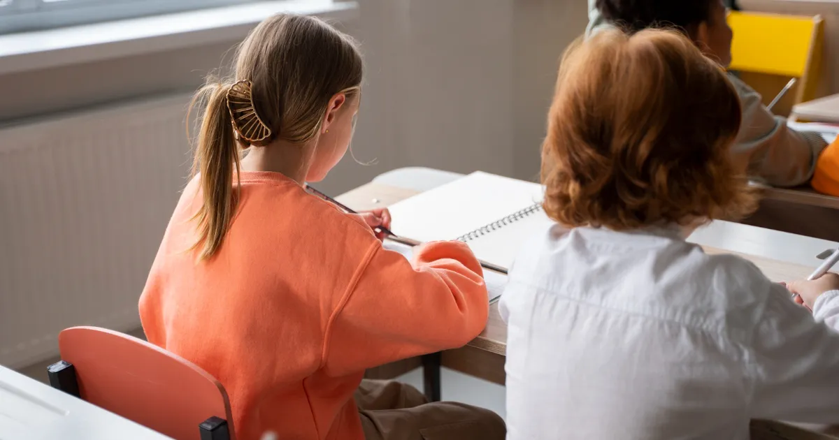 Când începe vacanța de iarnă a elevilor? Au 3 săptămâni libere cu ocazia sărbătorilor • Newsweek România