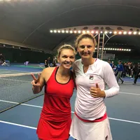 Simona Halep și Irina Begu. (Poză cu rol ilustrativ. Foto: Facebook / Irina Camelia Begu)