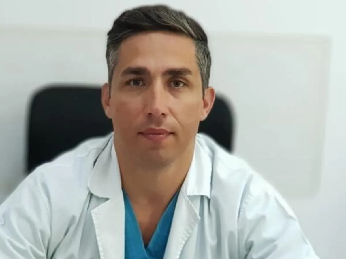 Medicul Valeriu Gheorghiţă explică ce sechele a constatat că poate lăsa COVID-19. / Foto: spatiulmedical.ro