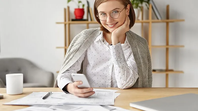 Ce titluri de stat merită investiţie? Cât câştigi - Foto: Freepik/wayhomestudio
