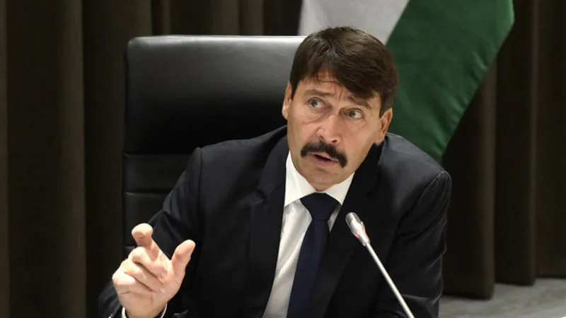 Janos Ader spune că ungurii au trauma Trianonului în minte. FOTO: Facebook