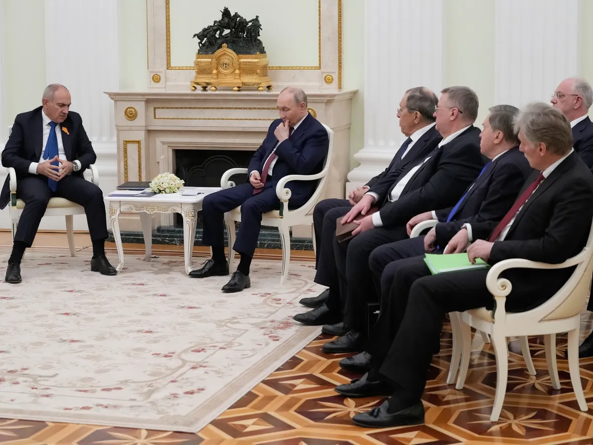 Vladimir Putin și Nikol Pașinian