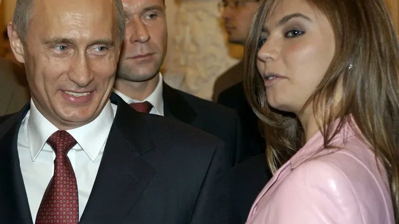 Bolnav sau nu, Putin a lăsat-o din nou însărcinată pe amanta sa, Alina Kabaeva/foto: telegram