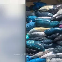 Încă 100 de tone de gunoaie au fost oprite la granița României. Foto Poliția de Frontieră