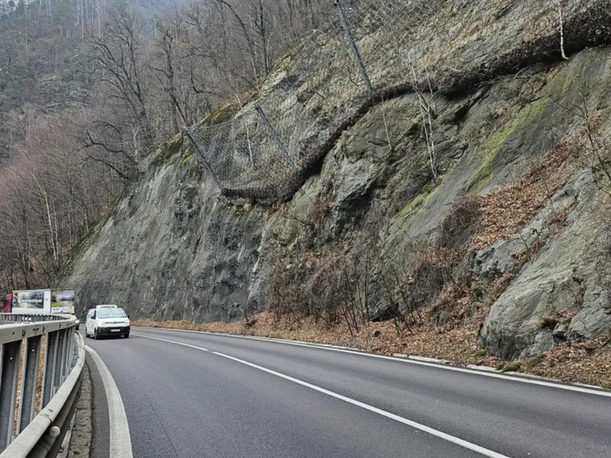 Restricții de trafic pe Valea Oltului, luni și marți. Rute ocolitoare pentru șoferi - Foto: Foto: Facebook / DRDP Craiova (Imagine cu rol ilustrativ)