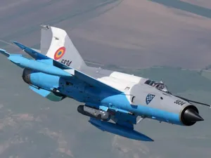 A dispărut și elicopterul plecat după MIG-21 Lancer/foto: airplanepic