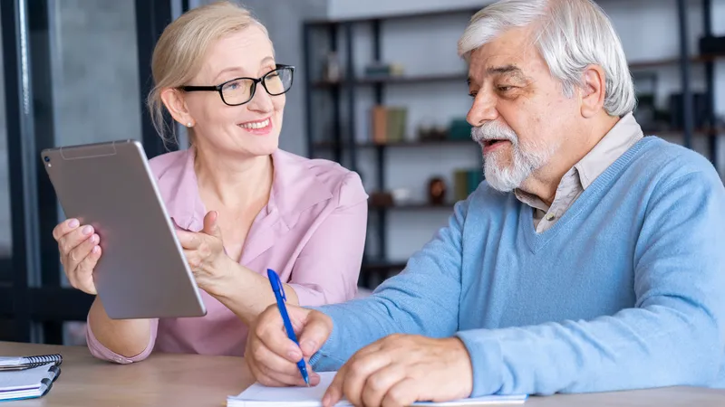 O nouă categorie de pensionari nu vor mai plăti impozit pe pensie după recalculare. Anunț OFICIAL Foto: Freepik (fotografie cu caracter ilustrativ)
