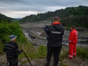Localnicii din Praid refuză evacuarea chiar dacă pământul se surpă sub ei: „Cum să las casa aici” - Foto: Profimedia images