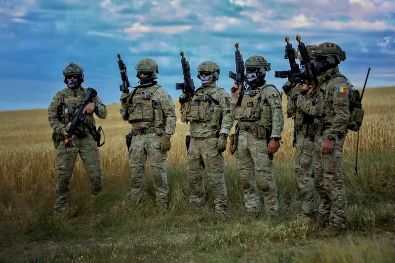 Militari români