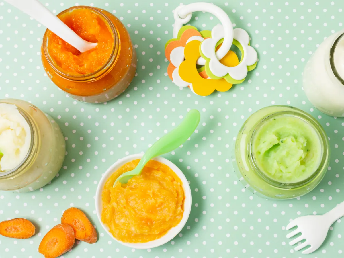 Poliția din Austria, Cehia și Slovacia investighează un șantajist care ar fi contaminat hrana pentru bebelusi