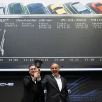 Oliver Blume (dreapta), CEO al Volkswagen AG and Porsche AG. / Foto: Profimedia