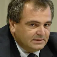 Director în Ministerul Energiei, vizat de DNA: 230.000 lei pensie, 85.000 salariu, 400.000 CA-uri - Foto: puterea.ro