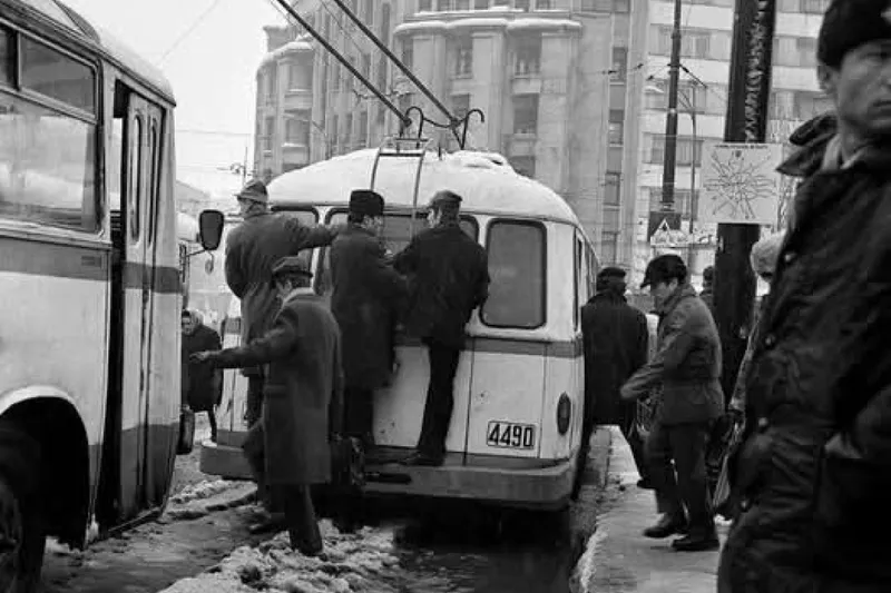 transport in comun in comunism