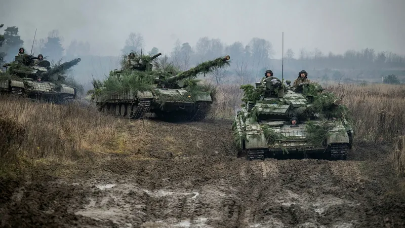 Război la granița României. Ne apărăm cu trei fregate, o corvetă, 30 MIG-uri, puțini rezerviști / FT