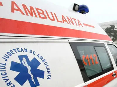 Accident mortal în sectorul 2 al Capitalei. O femeie de 71 de ani a fost călcată de o mașină - Foto: ambulantacovasna.ro (Imagine cu caracter ilustrativ)