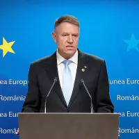 Klaus Iohannis: Poziţia de preşedinte nu se joacă la masa verde - Foto: captură video YouTube/Administraţia Prezidenţială